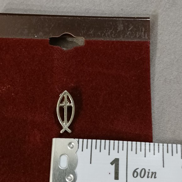 NEW! Beautiful Infinity Pin - Picture 7 of 7